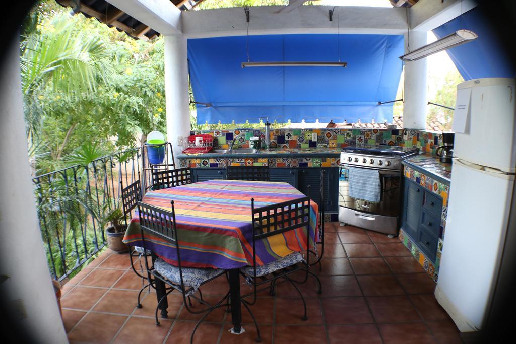 Casa Azul Guesthouse Пуэрто-Эскондидо Экстерьер фото