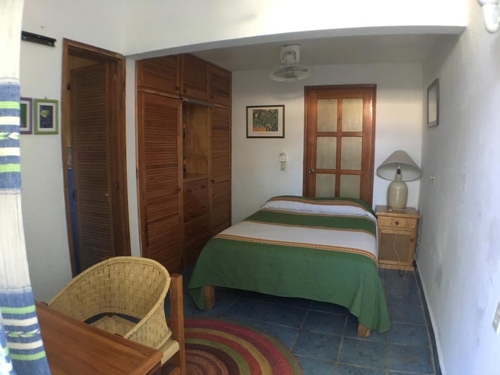 Casa Azul Guesthouse Пуэрто-Эскондидо Экстерьер фото
